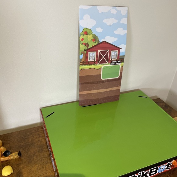 Stikbot Mixed Lot Animals, Figures, Action Packs, Stand, Stage and Backgrounds - Picture 6 of 11